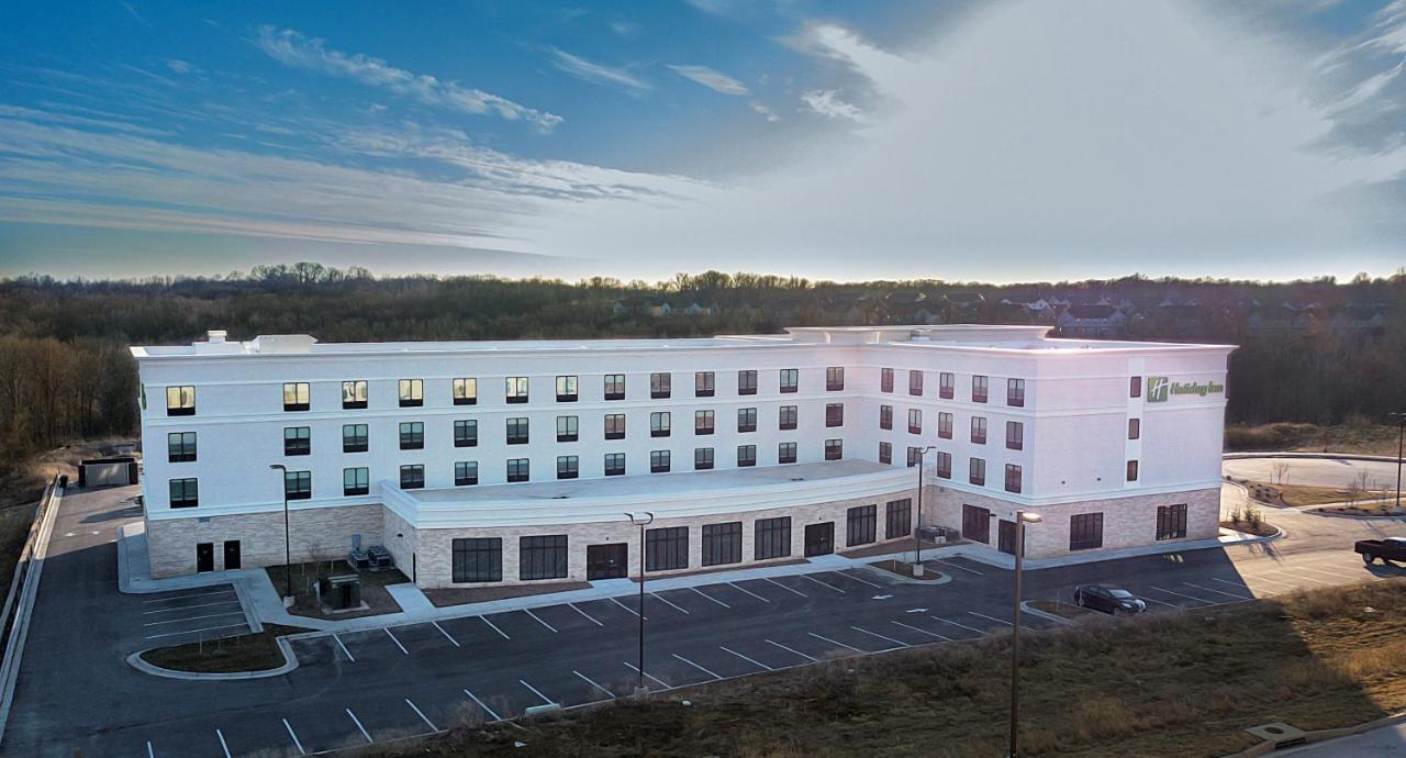 Holiday Inn - Kansas City - Northeast By Ihg Exterior photo
